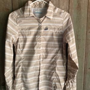 Columbia active wear shirt